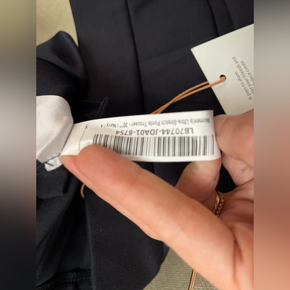 Quince NWT Navy Ultra-Stretch Ponte Trouser 30” Inseam - Picture 7 of 7